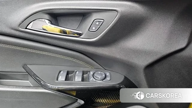 Chevrolet (GM Daewoo) Trax Crossover 2023 Желтый из Кореи, фото 5