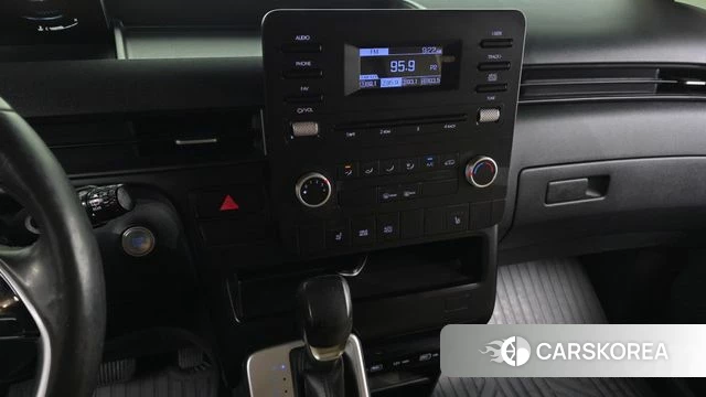 Hyundai Staria 2023 Черный из Кореи, фото 5