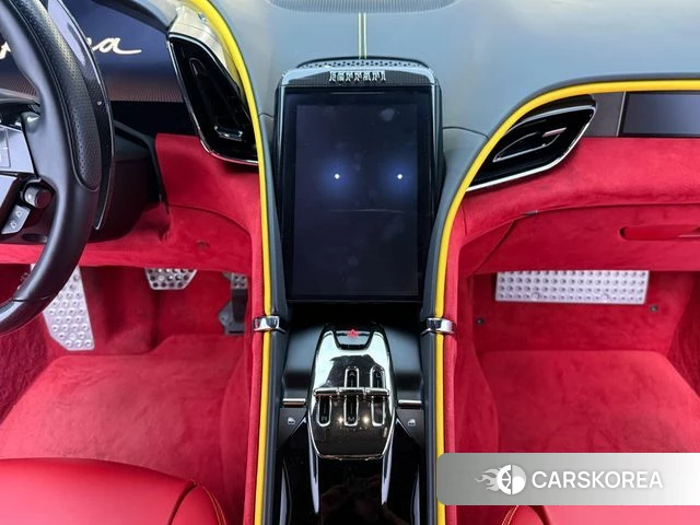 Ferrari Rome 2021 Черный из Кореи, фото 5