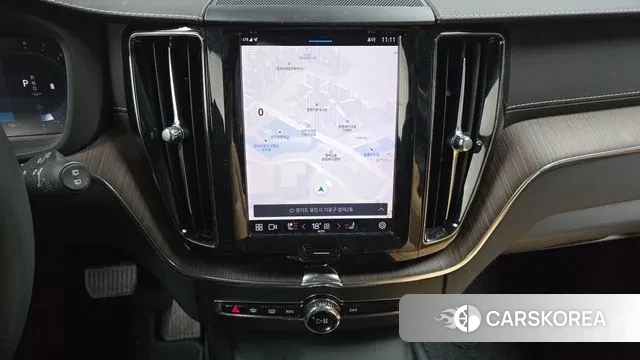 Volvo XC60 second Generation 2022 Белый из Кореи, фото 5