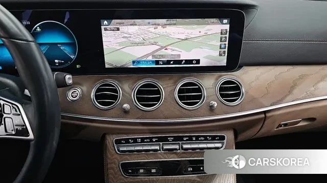 Mercedes-Benz E-Class W213 2021 Белый из Кореи, фото 5