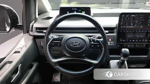 Hyundai Staria 2022 Белый из Кореи, фото 5