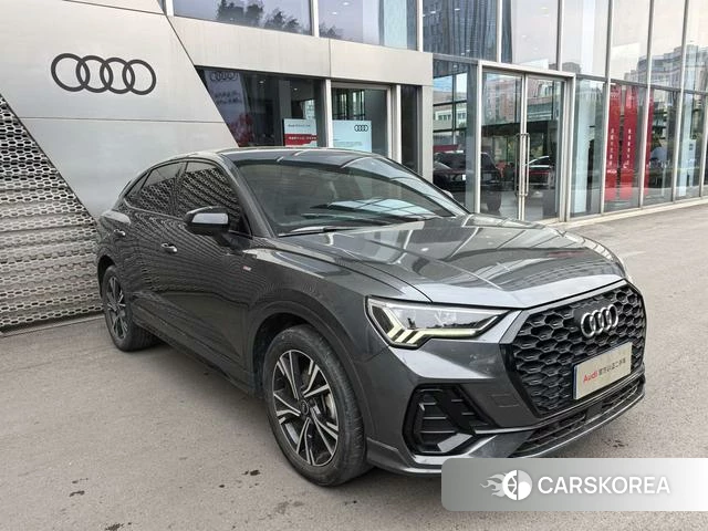 Audi Q3 Sportback 2023 Темно-серый из Китая, фото 5