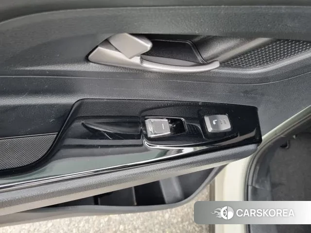 Ssangyong Beautiful Korando 2020 Жемчужный цвет из Кореи, фото 5