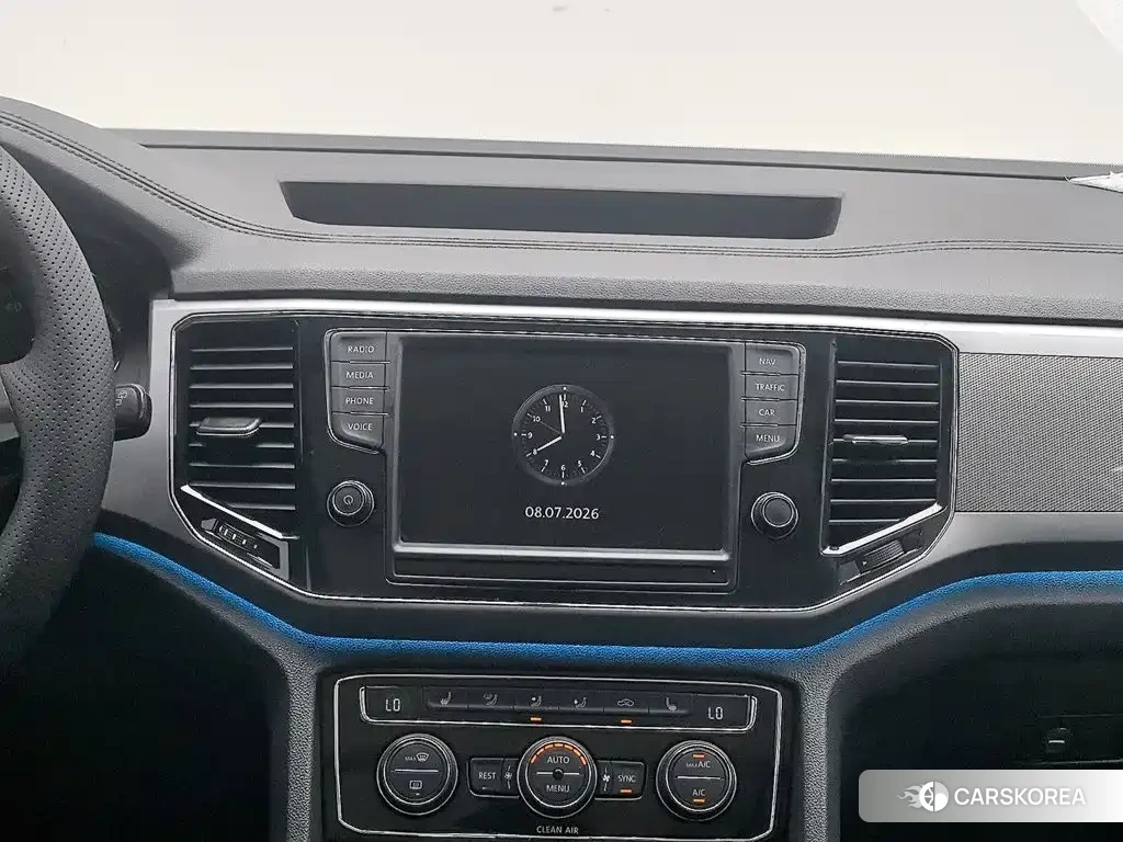 Volkswagen Touareg 2018 Черный из Китая, фото 5