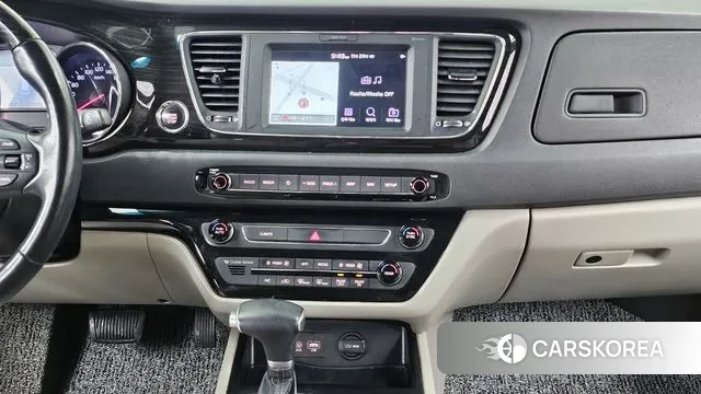 Kia The New Carnival 2019 Черный из Кореи, фото 5