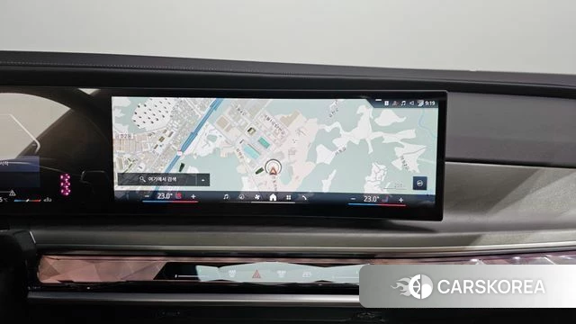 BMW 7 Series (G70) 2023 Белый из Кореи, фото 5