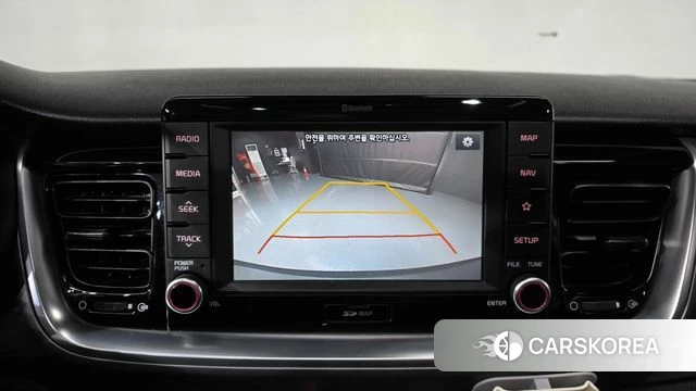 Kia Stonic 2018 Белый из Кореи, фото 5