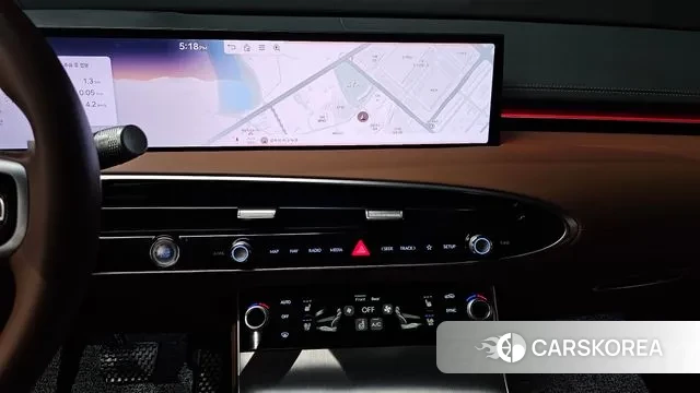 Genesis GV70 2024 Серый из Кореи, фото 5