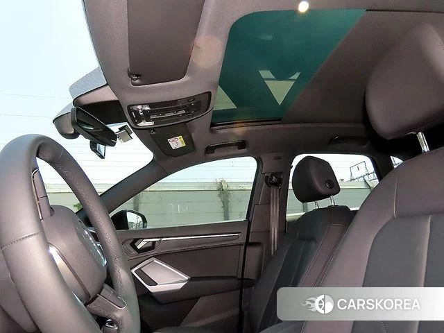 Audi Q3 (F3) 2025 Черный из Кореи, фото 5