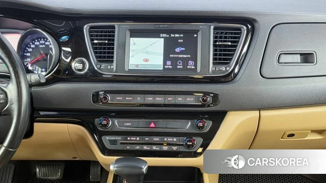 Kia The New Carnival 2018 Черный из Кореи, фото 5