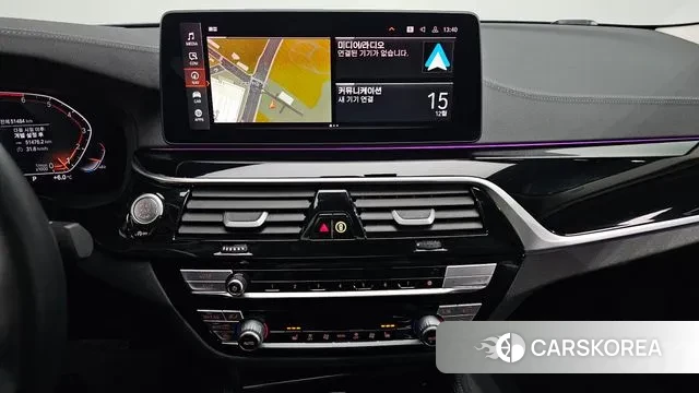 BMW 5 Series (G30) 2022 Черный из Кореи, фото 5