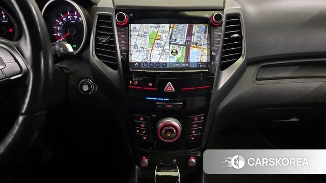 Ssangyong Tivoli Armor 2018 Белый из Кореи, фото 5