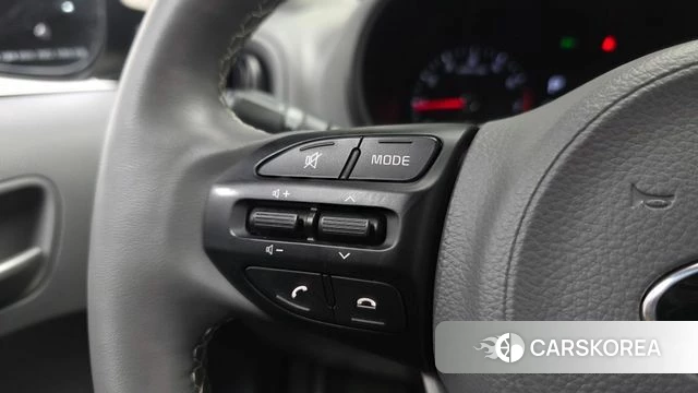 Kia Morning Urban (JA) 2020 Жемчужный цвет из Кореи, фото 5