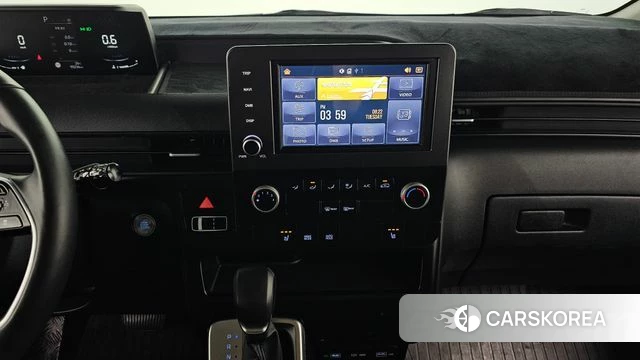 Hyundai Staria 2023 Черный из Кореи, фото 5