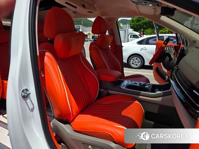 Kia The New Carnival 4th Generation 2025 Белый из Кореи, фото 5