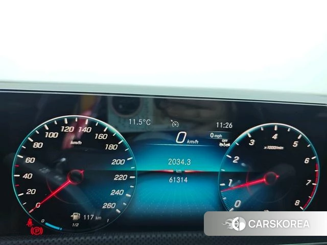 Mercedes-Benz Class A 2023 Красный из Китая, фото 5