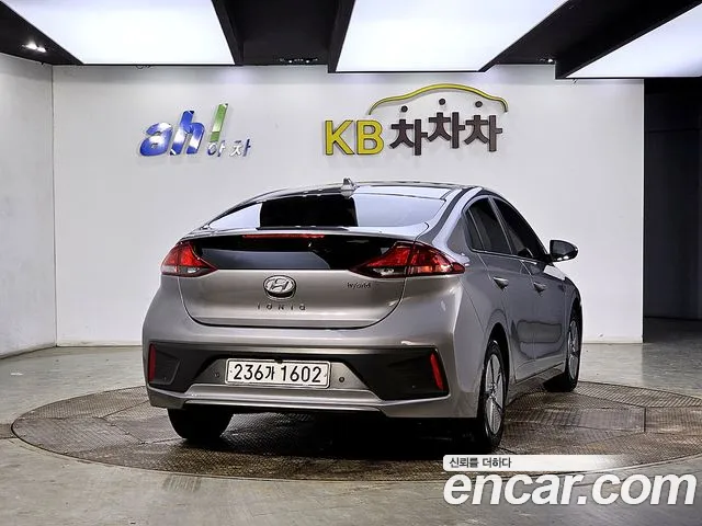 Hyundai The New Ionic Hybrid 2020 Серый из Кореи, фото 5
