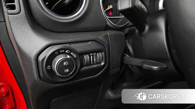 Jeep Wrangler (JL) 2022 Красный из Кореи, фото 5