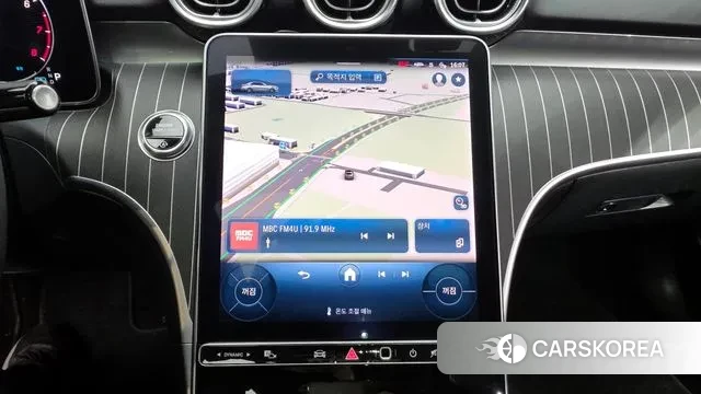 Mercedes-Benz C-Class W206 2022 Белый из Кореи, фото 5