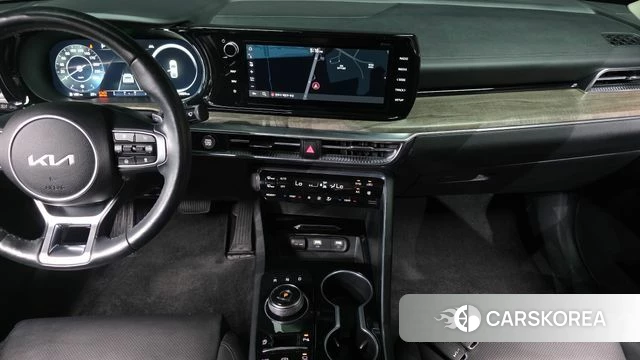 Kia K5 3rd generation 2022 Серебристо-серый из Кореи, фото 5