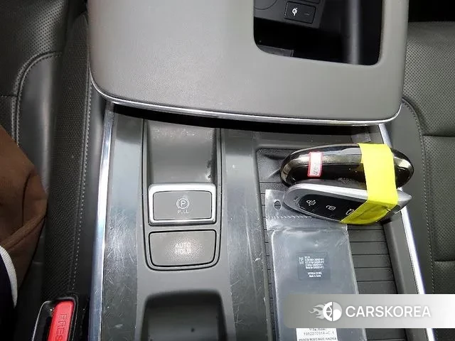 Hyundai The New Grandeur IG Hybrid 2020 Серебристо-серый из Кореи, фото 5