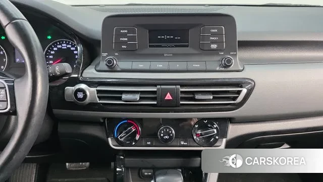 Kia Seltos 2022 Белый из Кореи, фото 5