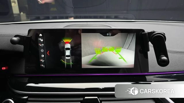 BMW 5 Series (G30) 2018 Белый из Кореи, фото 5