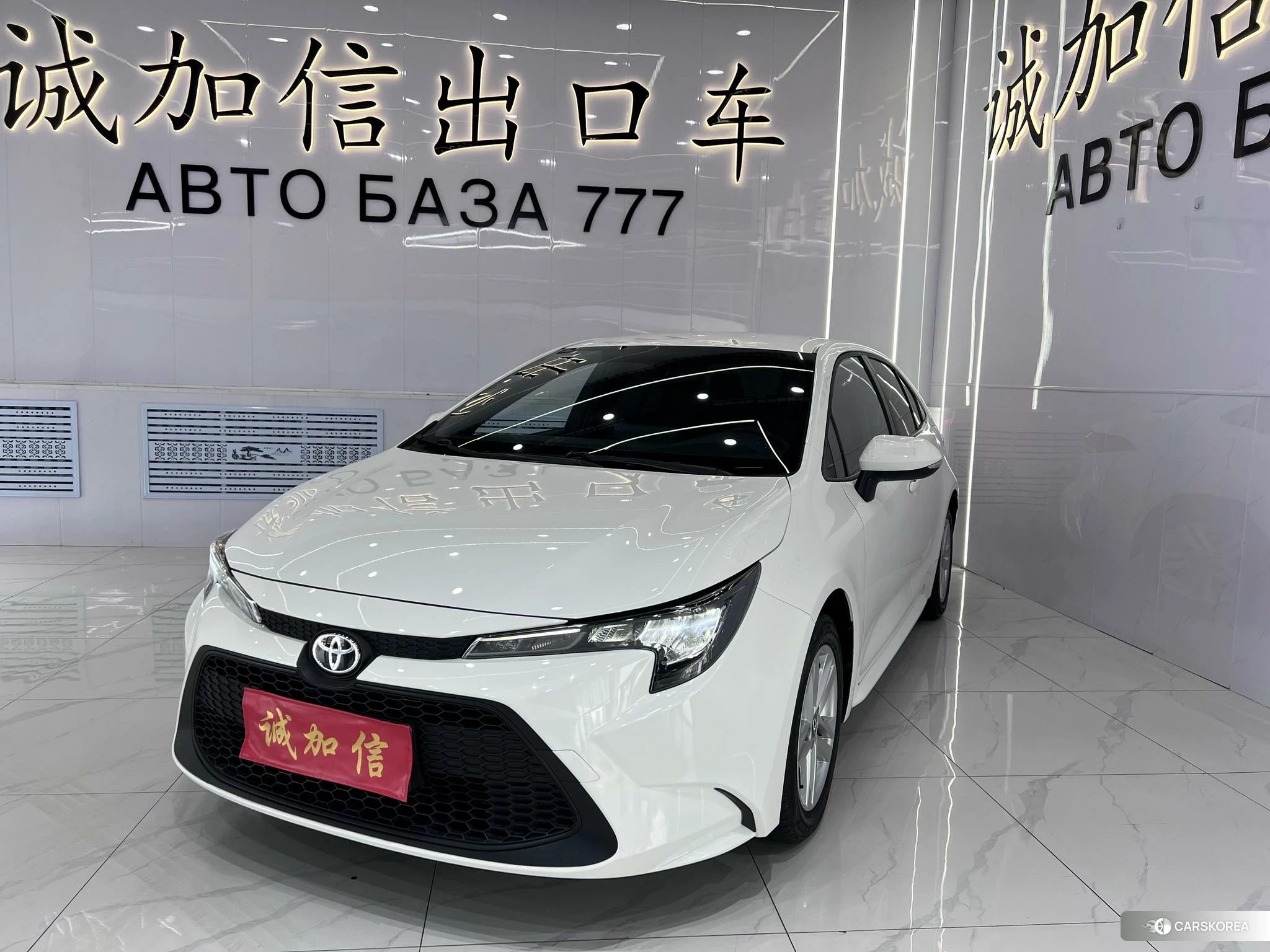 Toyota Levin 2021 Белый из Китая, фото 5