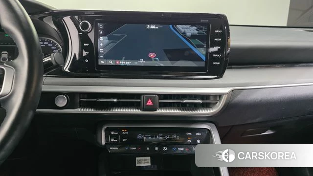 Kia K5 3rd generation 2023 Белый из Кореи, фото 5