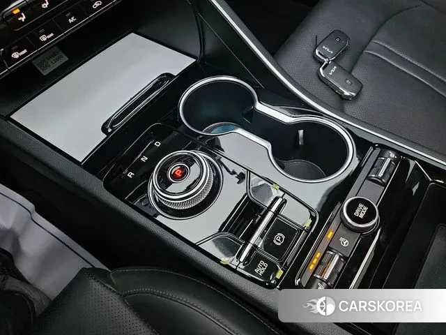 Kia K5 3rd generation 2023 Белый из Кореи, фото 5