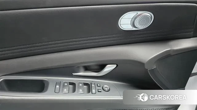 Hyundai The New Avante (CN7) 2023 Белый из Кореи, фото 5