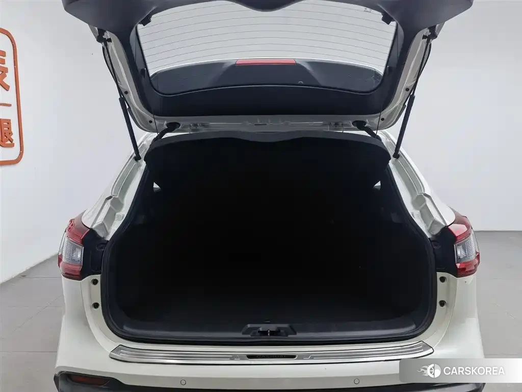Nissan Qashqai 2021 Белый из Китая, фото 5