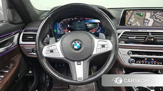 BMW 7 Series (G11) 2021 Серебристо-серый из Кореи, фото 5