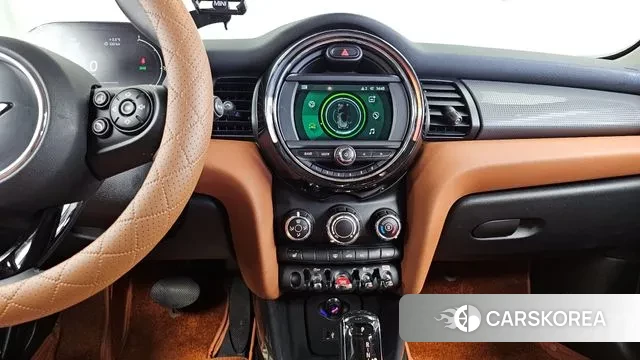Mini Cooper 2020 Черный из Кореи, фото 5