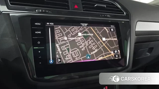 Volkswagen Tiguan Allspace 2024 Белый из Кореи, фото 5