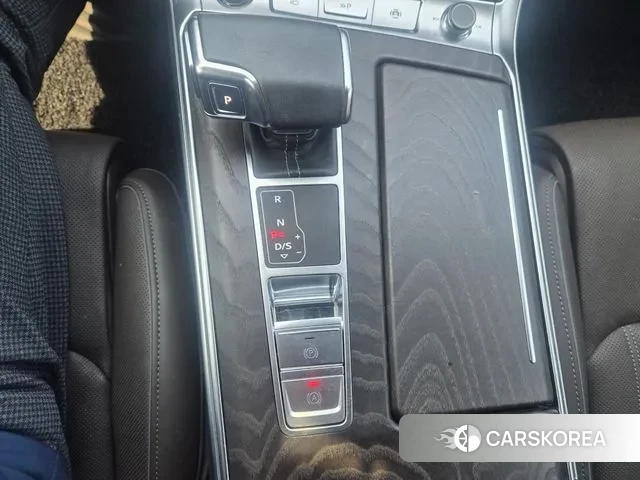 Audi A6 (C8) 2022 Белый из Кореи, фото 5