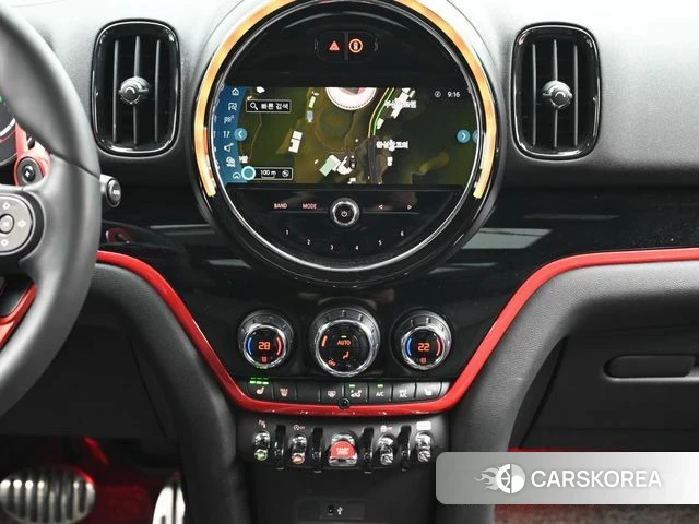 Mini Cooper S Countryman 2023 Песочный из Кореи, фото 5