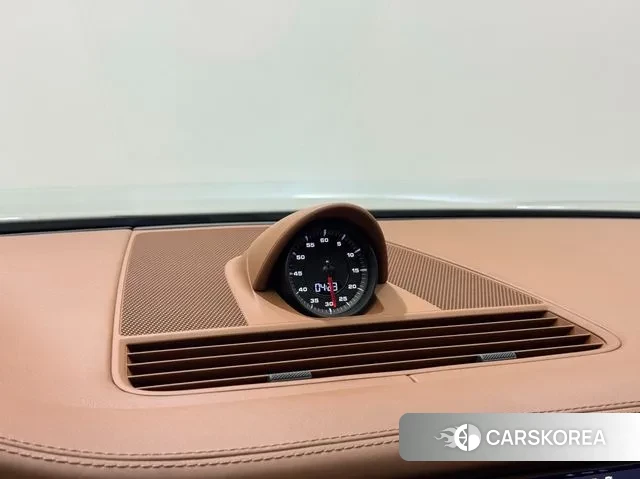 Porsche Panamera (971) 2021 Серебристо-серый из Кореи, фото 5