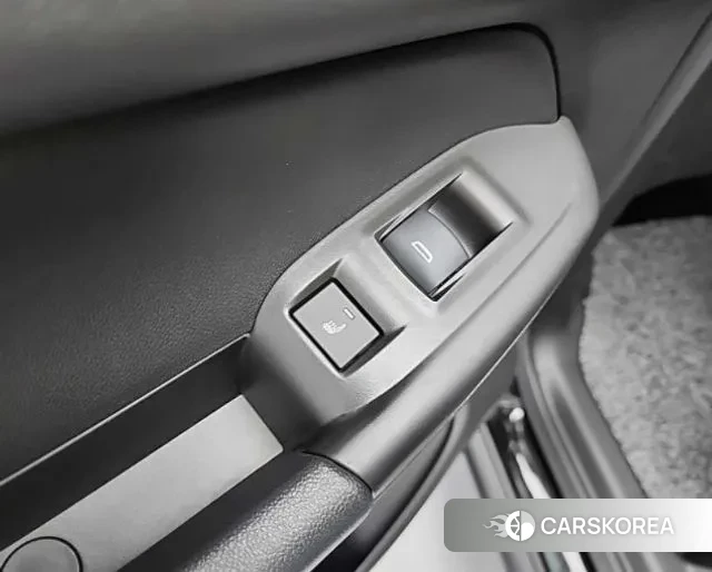 Chevrolet (GM Daewoo) The New Trail Blazer 2023 Черный из Кореи, фото 5