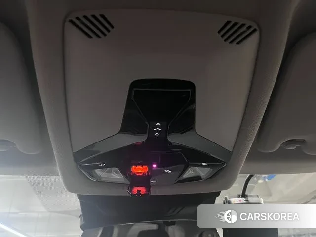 BMW 2 Series Active Tourer (U06) 2023 Белый из Кореи, фото 5