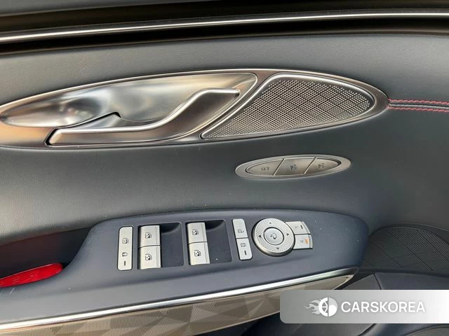 Genesis GV70 2021 Белый из Кореи, фото 5