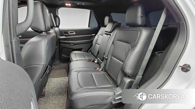 Ford Explorer 2019 Белый из Кореи, фото 5
