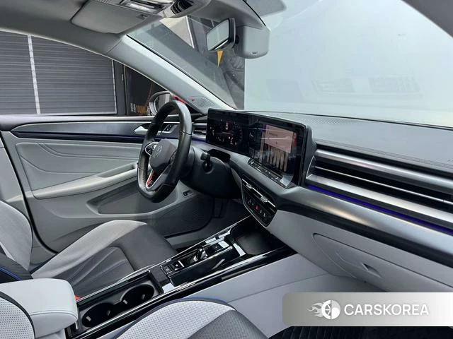 Volkswagen Lingdu 2022 Красный из Китая, фото 5