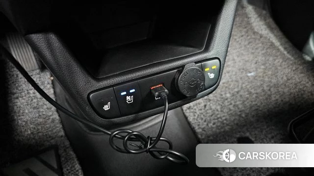 Kia The New Kia Ray EV 2024 Жемчужный цвет из Кореи, фото 5