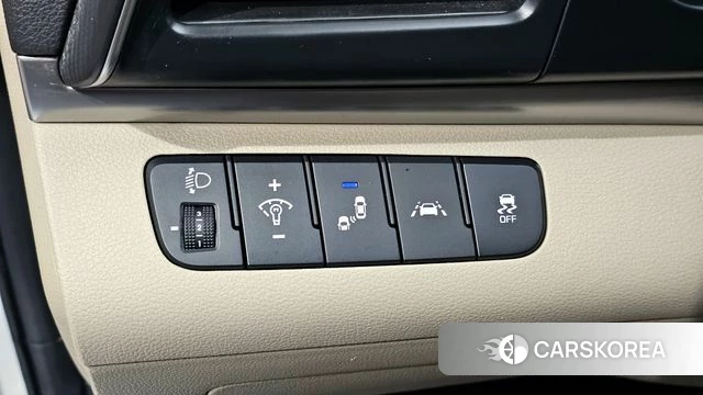 Hyundai The New Avante AD 2019 Белый из Кореи, фото 5