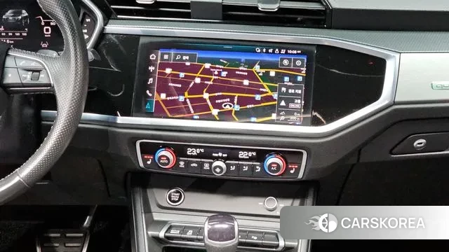 Audi Q3 (F3) 2023 Черный из Кореи, фото 5