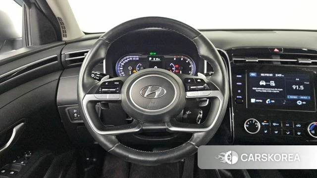 Hyundai Tucson (NX4) 2021 Серебристо-серый из Кореи, фото 5