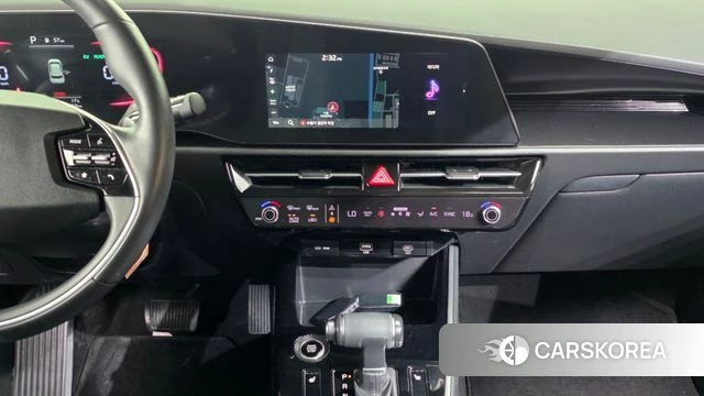 Kia Di Ol Nu Niro 2022 Темно-зеленый из Кореи, фото 5