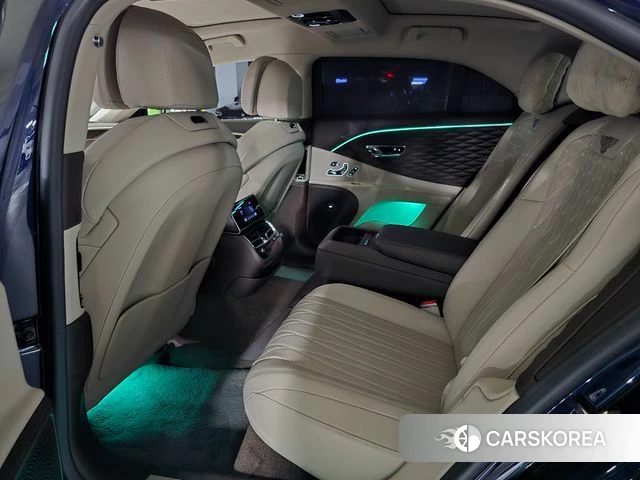 Bentley Flying Spur 3rd Generation 2022 Черный из Кореи, фото 5